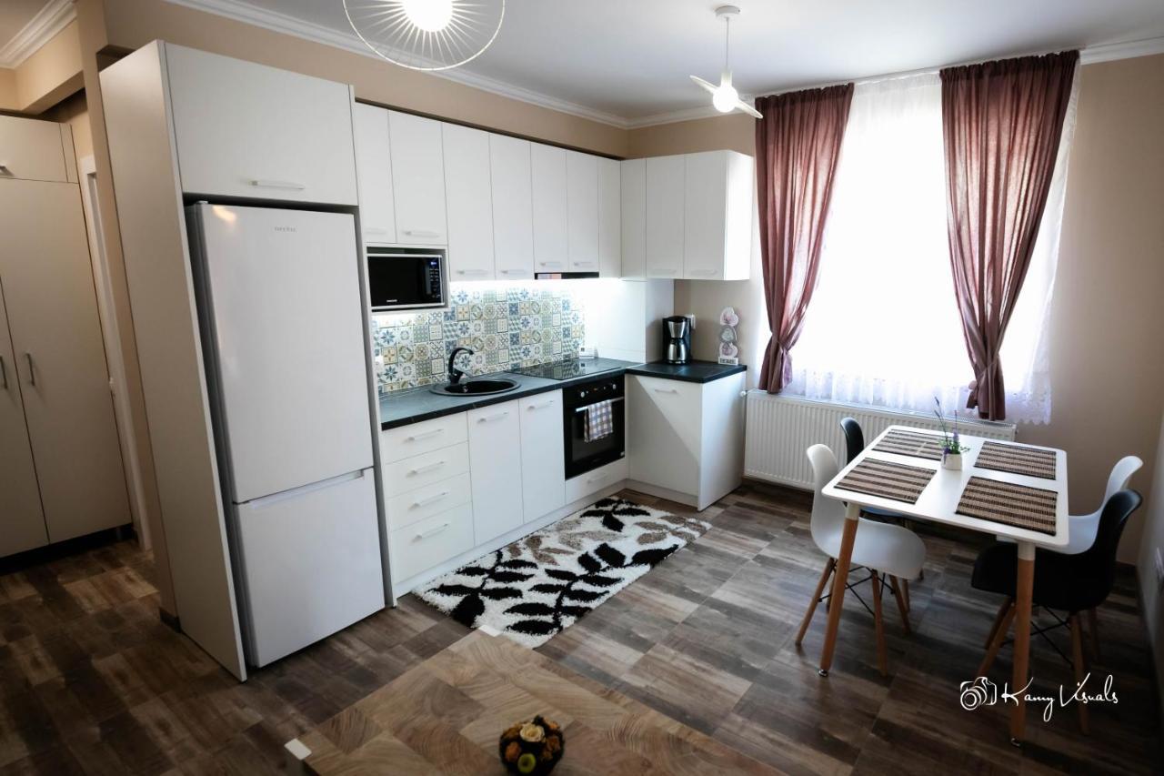 Tac Place Apartament Floreşti 外观 照片